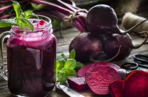 Busy Mornings? Stock These Groceries and Try This 5-Minute Beetroot Juice Recipe